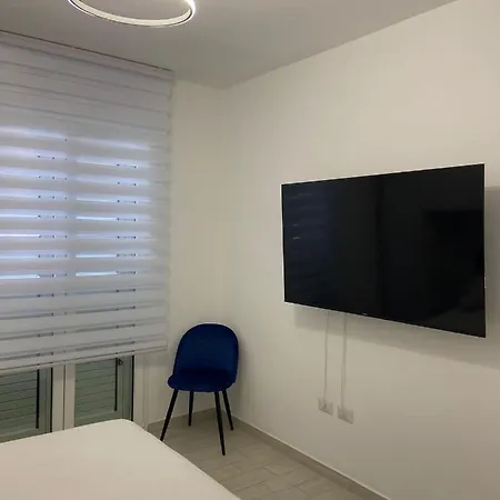 Medrano Modern